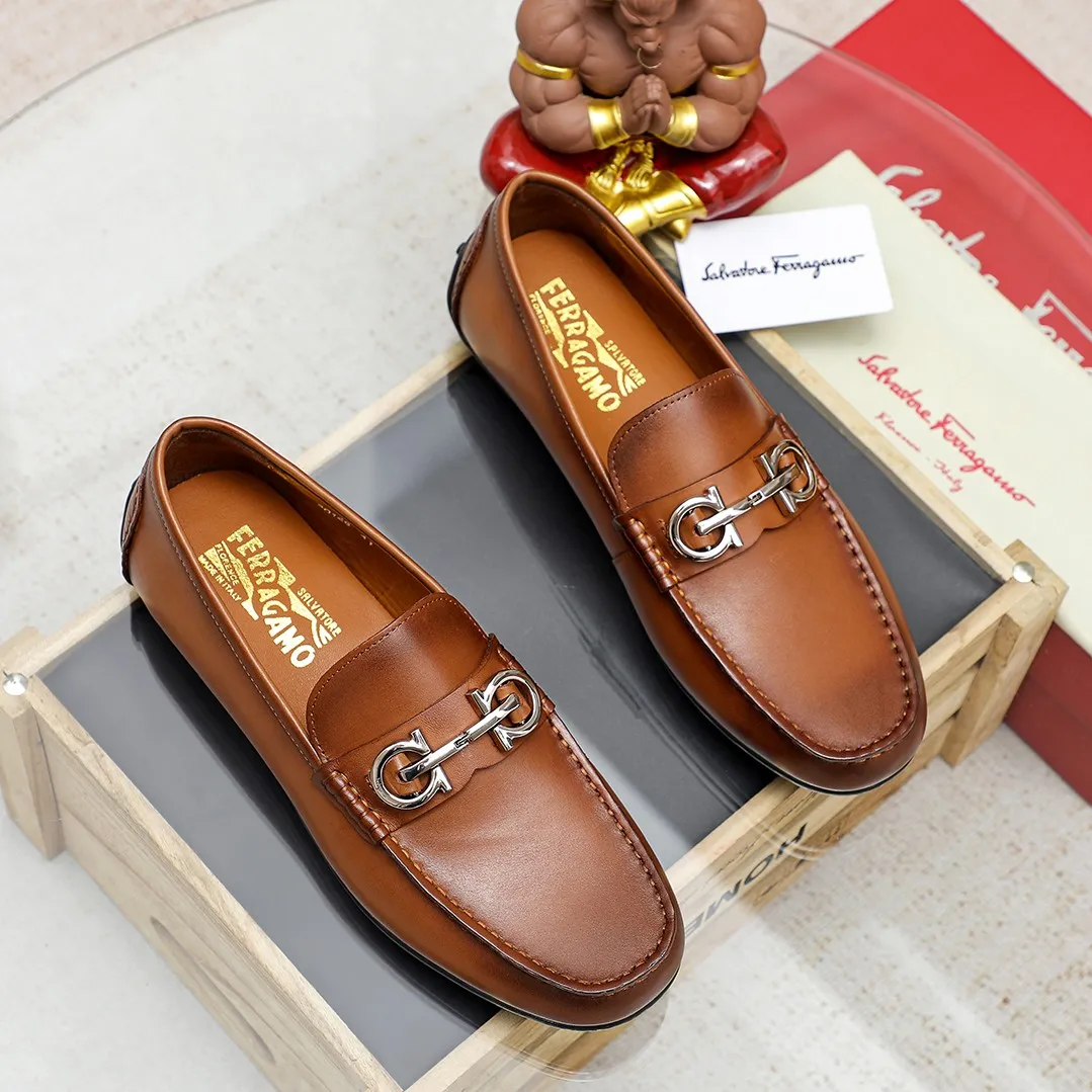 Men's shoes 💰360 🕷🕷【Ferragamo】Ferragamo Popular fashionable casual slip-on shoes🇨🇳Official website counter 1:1 production, original mold opening💯Good quality visible, imported high-end first-layer calfskin, luxurious pigskin lining🌿Very clear texture, high-quality waterproof, non-slip and wear-resistant outsole🎋High quality and low price, truly handmade🍓Color, code number 38-45